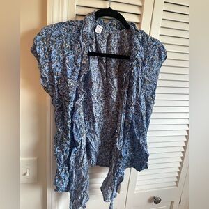 Old Navy Wrap Floral Blue Top with ruffles